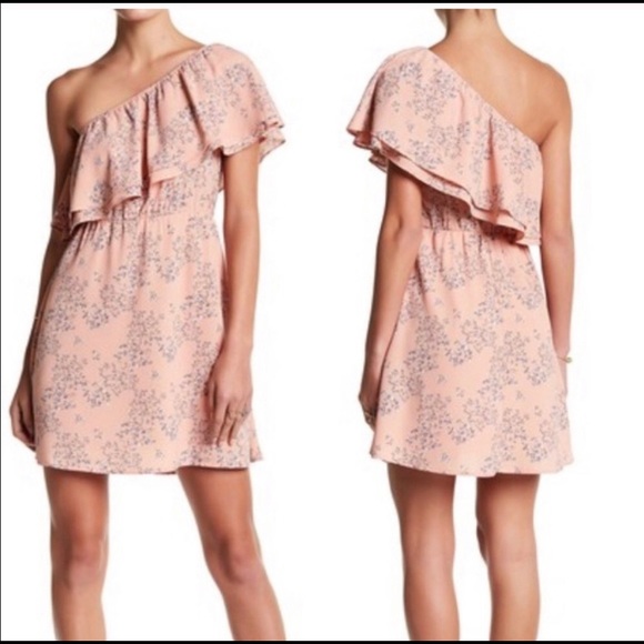 SOLD 4 for $20 / LUSH Floral Dress - Picture 2 of 6